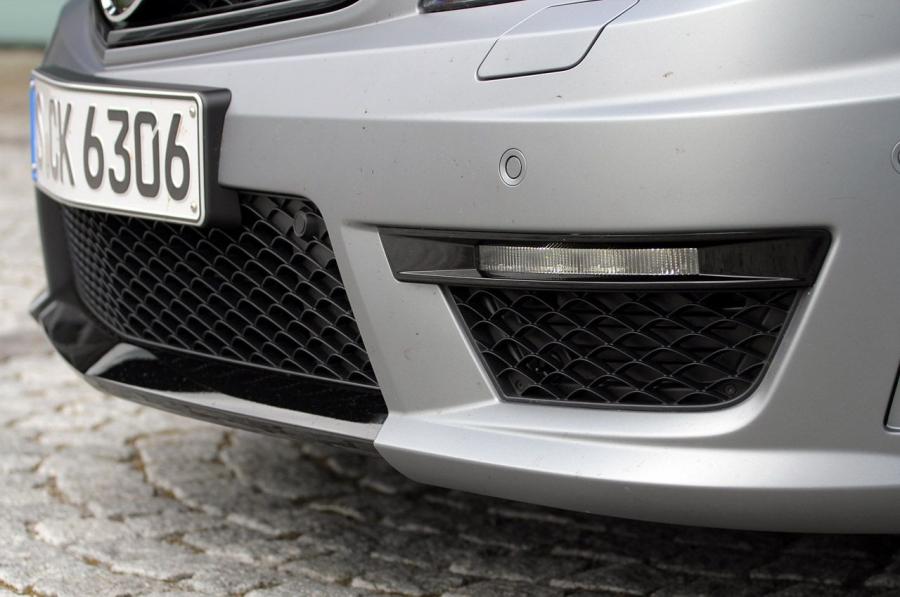  Mercedes-Benz C63 AMG Edition 507 2014 года  (фото 31 из 40)